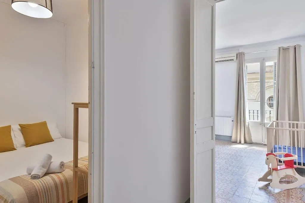 Canela Homes Barcelona Fontana 0*,