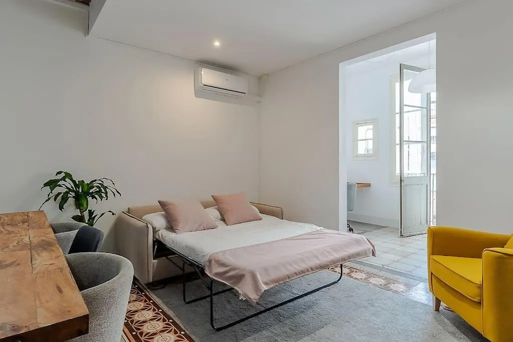 Canela Homes Barcelona Fontana スペイン